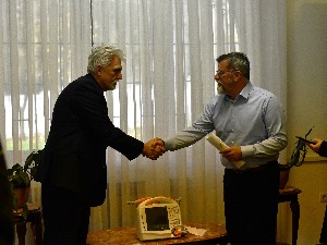 Фонд Б92 донирао медицинску опрему Украјини