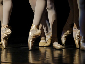 Сценска музика