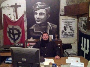 Навијачке групе као криминална предузећа: Криминал је стваран, све остало је лажно Навијачке групе као криминална предузећа: Криминал је стваран, све остало је лажно