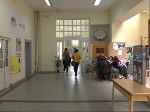 Може ли се задати завршни ударац насиљу у школама – ко сноси одговорност за "фаулове"