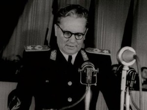 Тито, Стаљин две нијансе црвене-1.емисија