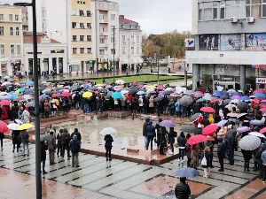 Протест просветара широм Србије, траже да се заустави насиље