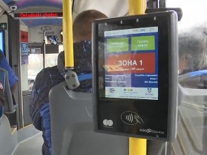 Нерешива главоломка за надлежне, како наплатити карте у јавном превозу