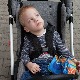 Живот детета са инвалидитетом: "У октобру смо потрошили 700.000 динара, ко то може да заради"