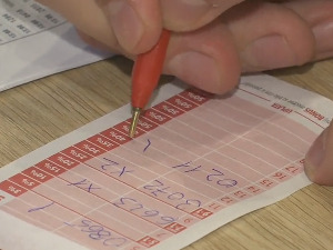 Кладионице на сваком кораку, све више ђака у ризику од коцке