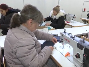 Бесплатни кројачки курсеви за самохране мајке у Нишу, прилика да науче и зараде
