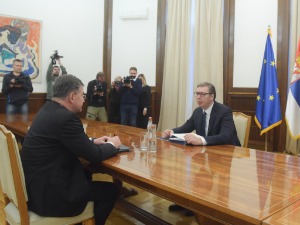 Вучић Лајчаку: Неопходна је примена договора о Заједници српских општина