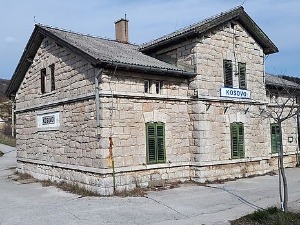 Квадратура круга: Далматинско Косово