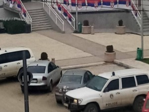 Влада у Приштини очекује процену ситуације на северу ради даљих потеза