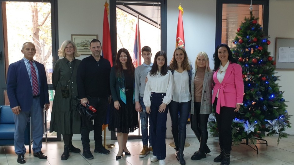 Катарина Савић и делегација Србије посетили српску амбасаду у Јеревану