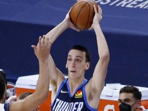 Одлична игра Покушевског у поразу Оклахоме од Кливленда