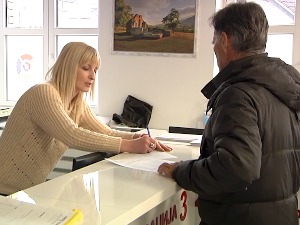 Попусти за струју - ко може бити енергетски угрожен купац