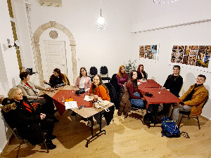 "Српске недељне новине" информишу и едукују