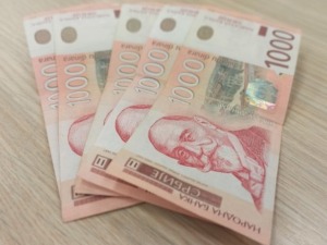 Последњи дан за пријаву младих за помоћ државе од 5.000 динара