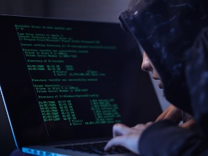 „Мета” упозорава да се шпијунски софтвер и даље користи за таргетирање на друштвеним мрежама