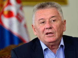 Велимир Илић повређен након пада са висине