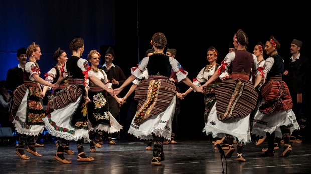 Народно коло чачак