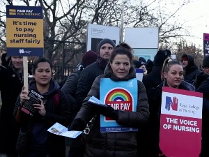 Британија паралисана штрајковима, влада прибегава "тачеризму"