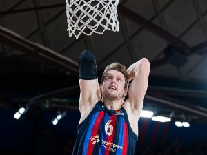 Барса победила Панатинаикос, Басконија изненадила Фенер
