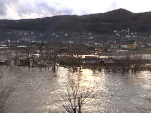 Ниво Лима у опадању,  ватрогасци-спасиоци интервенисали у Прибоју