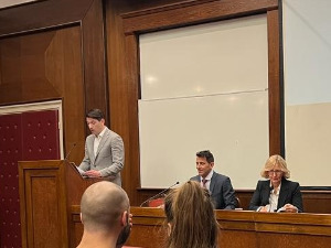 Представљена књига "Никола Тесла: пут мира"