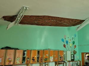Гак: Повређена деца су добро, пуцање плафона није могло да се предвиди