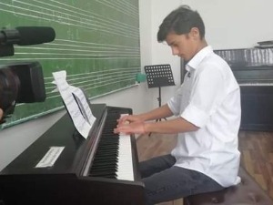 Право на сутра-Мали а велики људи