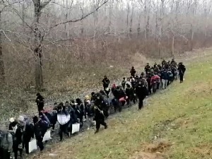 Четвртком у 9: Мигрантска криза – ко долази, ко пролази, а ко остаје у Србији?