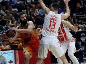 Звезда преживела драму у Валенсији за девету победу у Евролиги