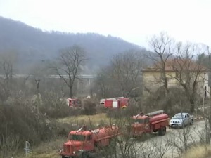 Подигнута оштећена цистерна код Пирота, сутра претакање амонијака