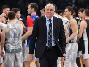 Обрадовић о млађим играчима: Своје време треба да користе