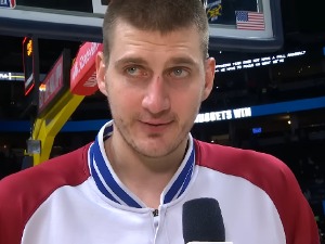 Јокић о саиграчу Американцу: Учимо га српске и словеначке ствари, свиђају му се