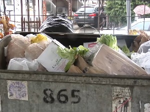 Не бацајте храну – донирајте да вишак заврши у нечијем празном тањиру