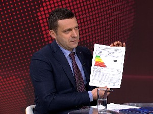 Који аутомобили морају да имају обавезан енергетски пасош и да ли им то мења цену