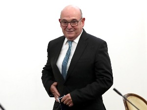 Британски изасланик сер Стјуарт Пич сутра стиже у Београд