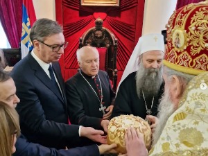 Вучић на слави код патријарха Порфирија