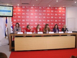 У Србији сиромашно 13,6 одсто деце, најугроженија у великим породицама и у ромским насељима