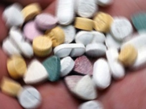 Родитељи ђака забринути због кидс дроге - шта кажу оперативци са терена