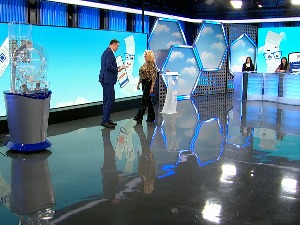 Извучени први добитници станова у новом циклусу наградне игре "Узми рачун и победи"