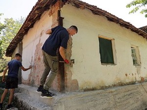 Моја дедовина 2: Очуха зове тата, а имање својом дедовином