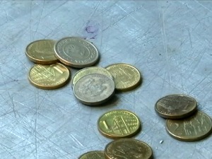 Мањак кованица за кусур и бакшиш – проблем и купаца и продаваца