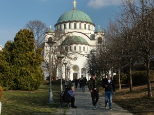 Jутро магловито, током дана сунчано и топлије