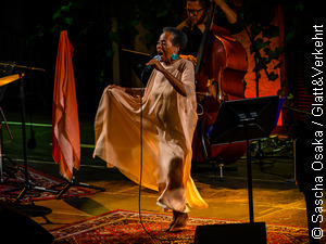 Glatt&Verkehrt 2022 – Сузана Бака