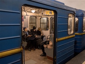 РТС у Кијеву и Москви - годину дана бомби, самоће и санкција