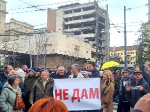 Скуп подршке тужитељкама у Београду